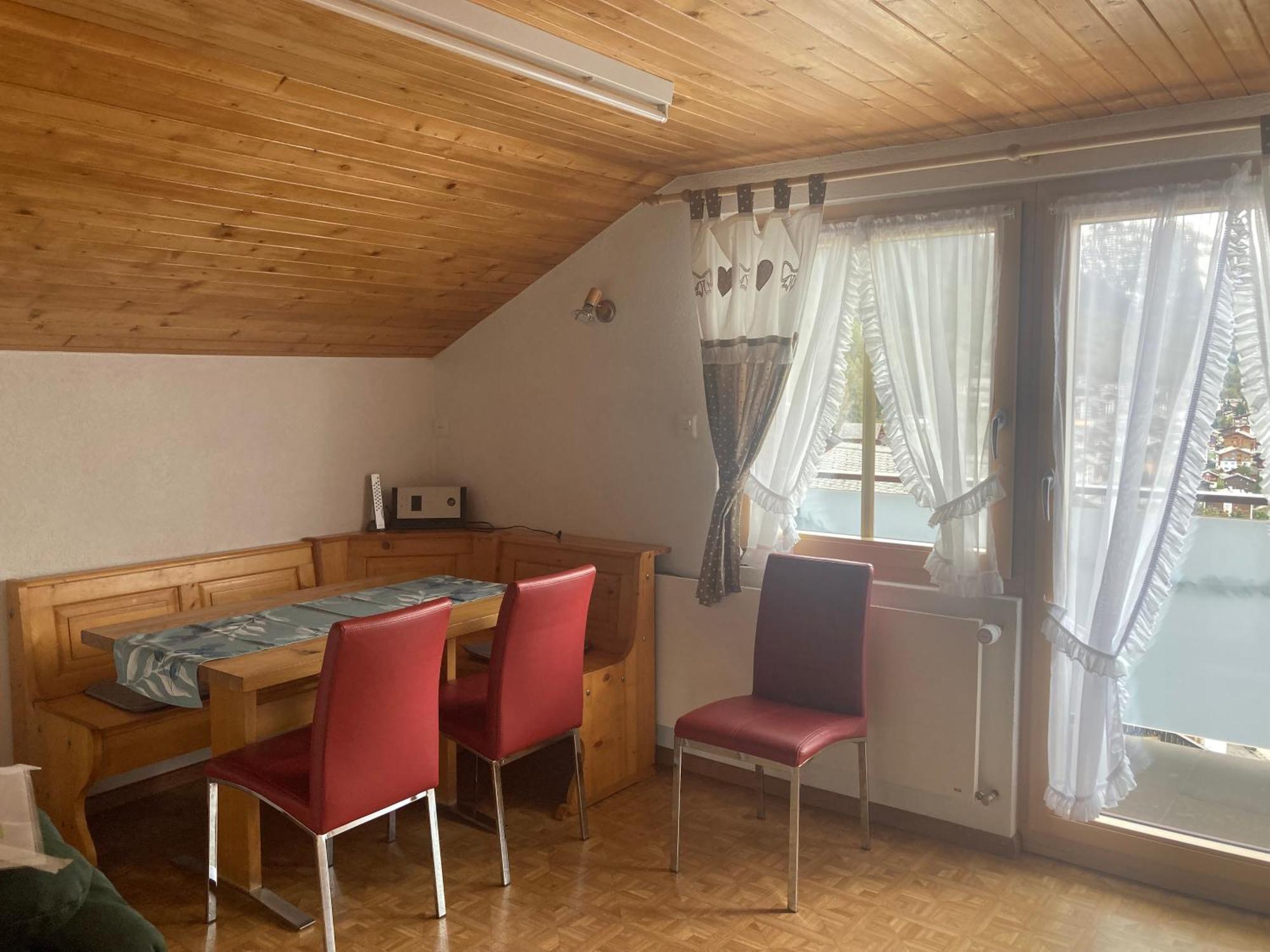 Apartamento Haus Dorfblick Grächen Exterior foto
