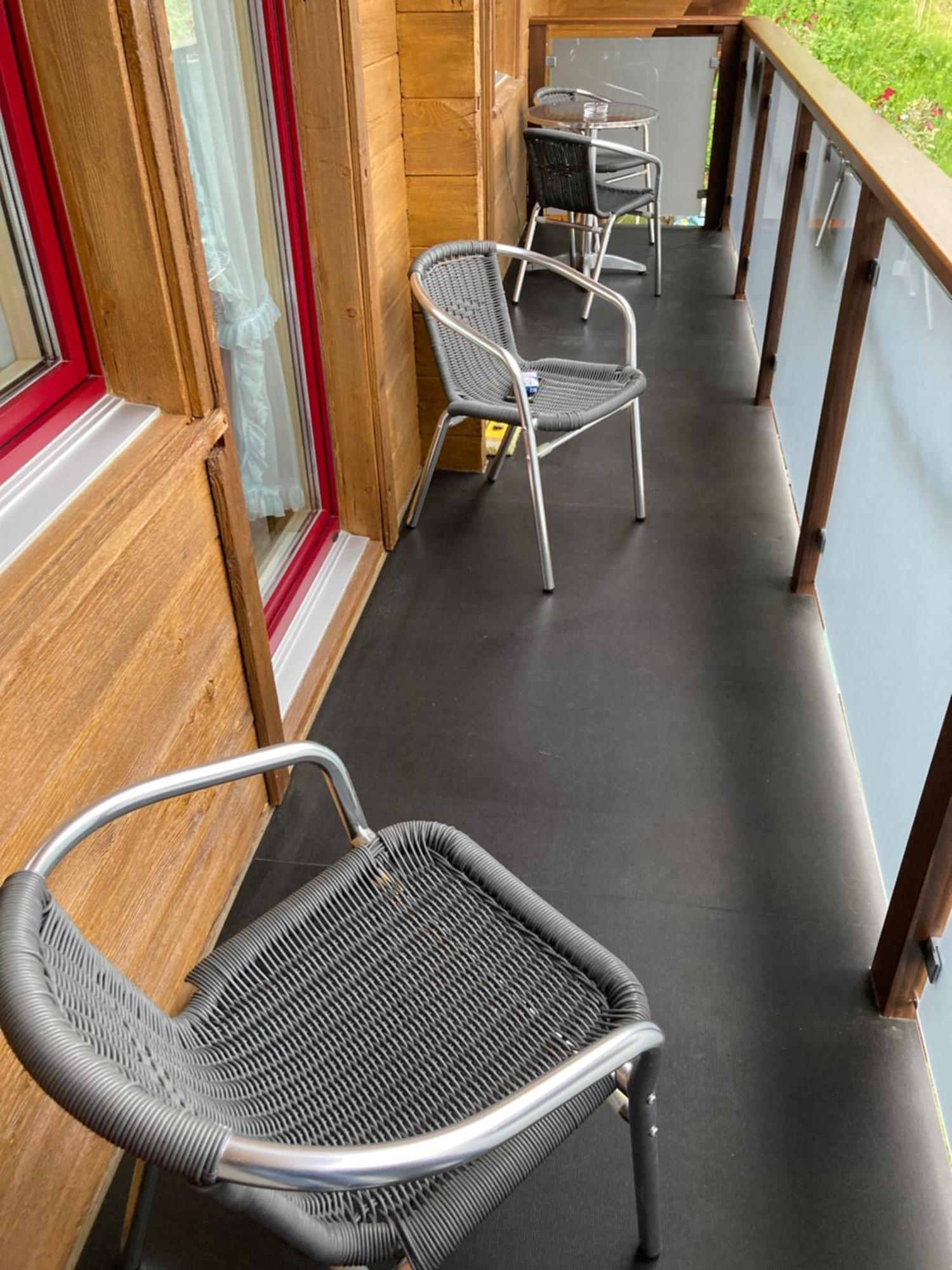 Apartamento Haus Dorfblick Grächen Exterior foto